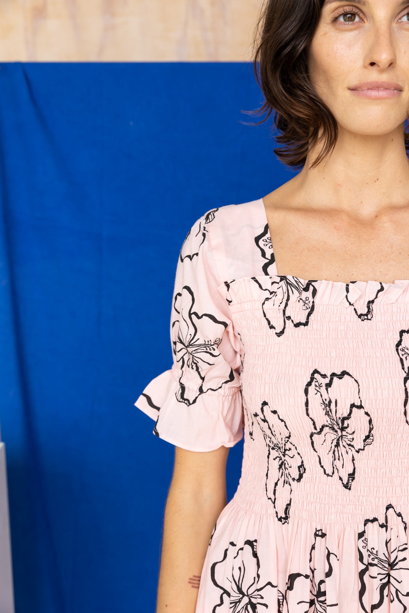 Leni | Pink Hibiscus