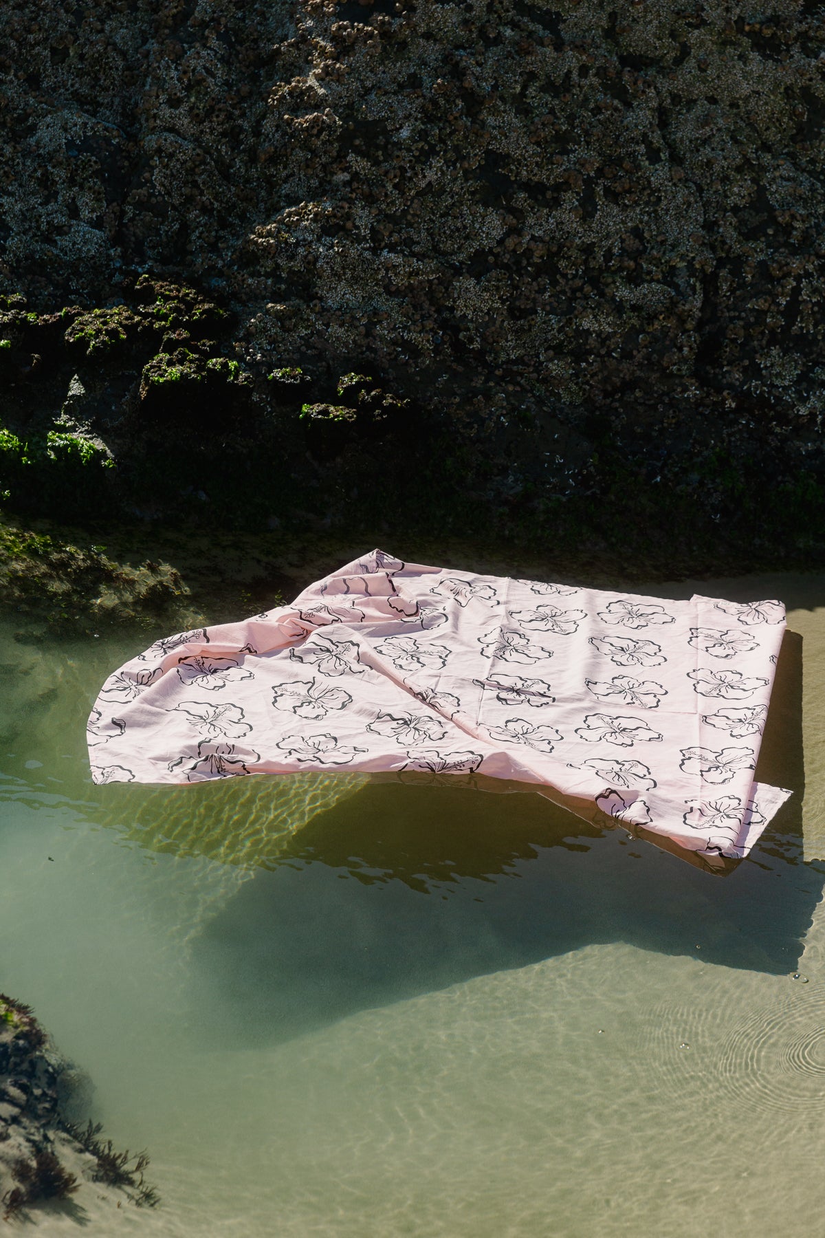 Sarong | Pink Hibiscus